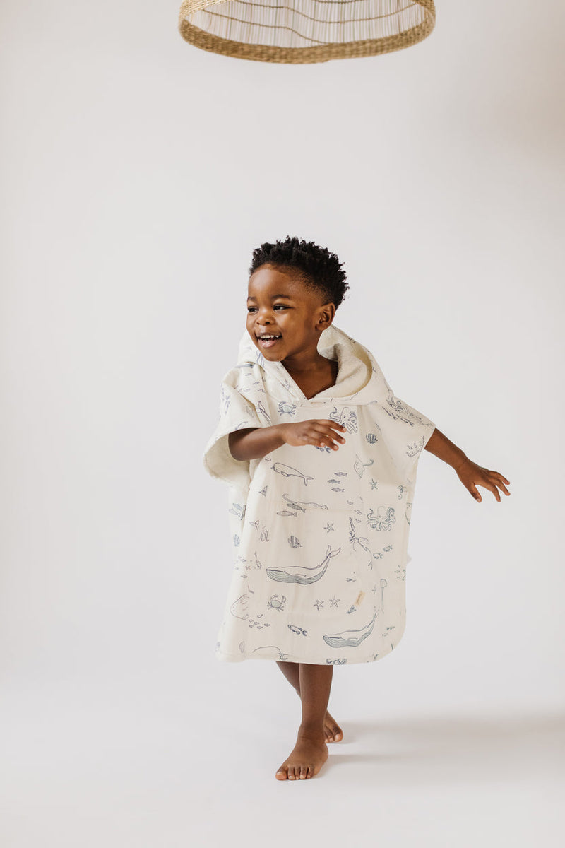 Toalla poncho con capucha (Love Bug) – modern baby mx